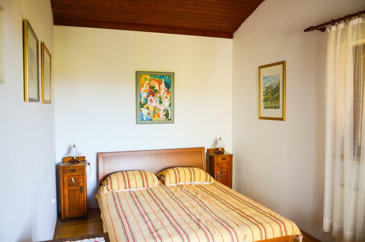 Apartment Zoja Pinezići Extérieur photo